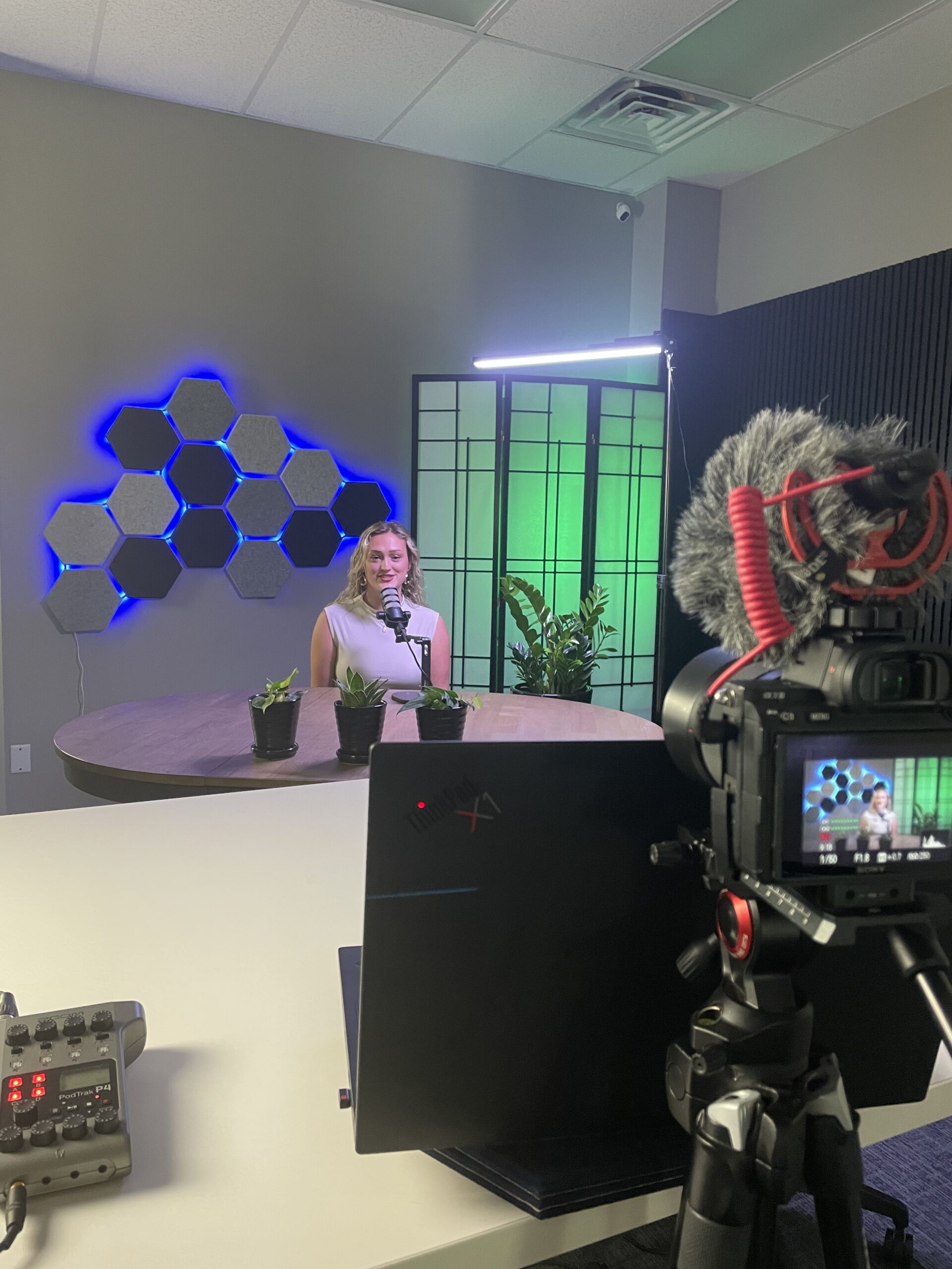 pod studio 1